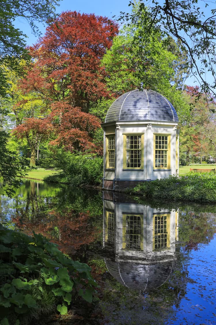 Paviljoen in de Natuur