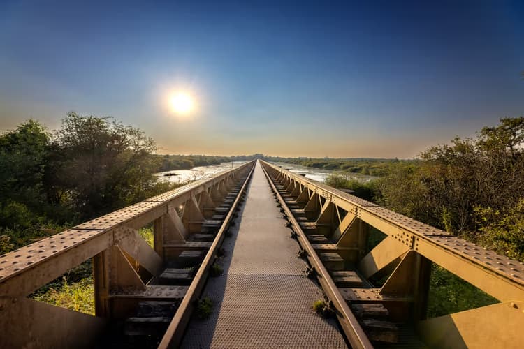 Zonsondergang op Spoor